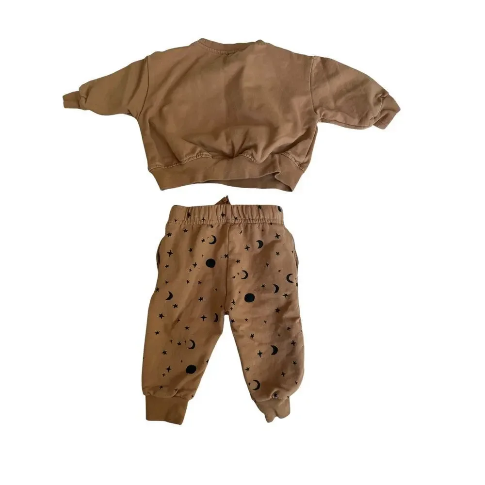 Quincy Mae Brown Night Sky Relaxed Fleece Top and Sweatpant Set Size 3-6 M